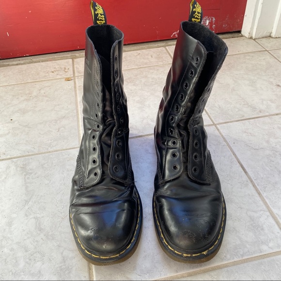 Dr. Martens Other - Dr. Martens Black 10 Eye 1490 Boots